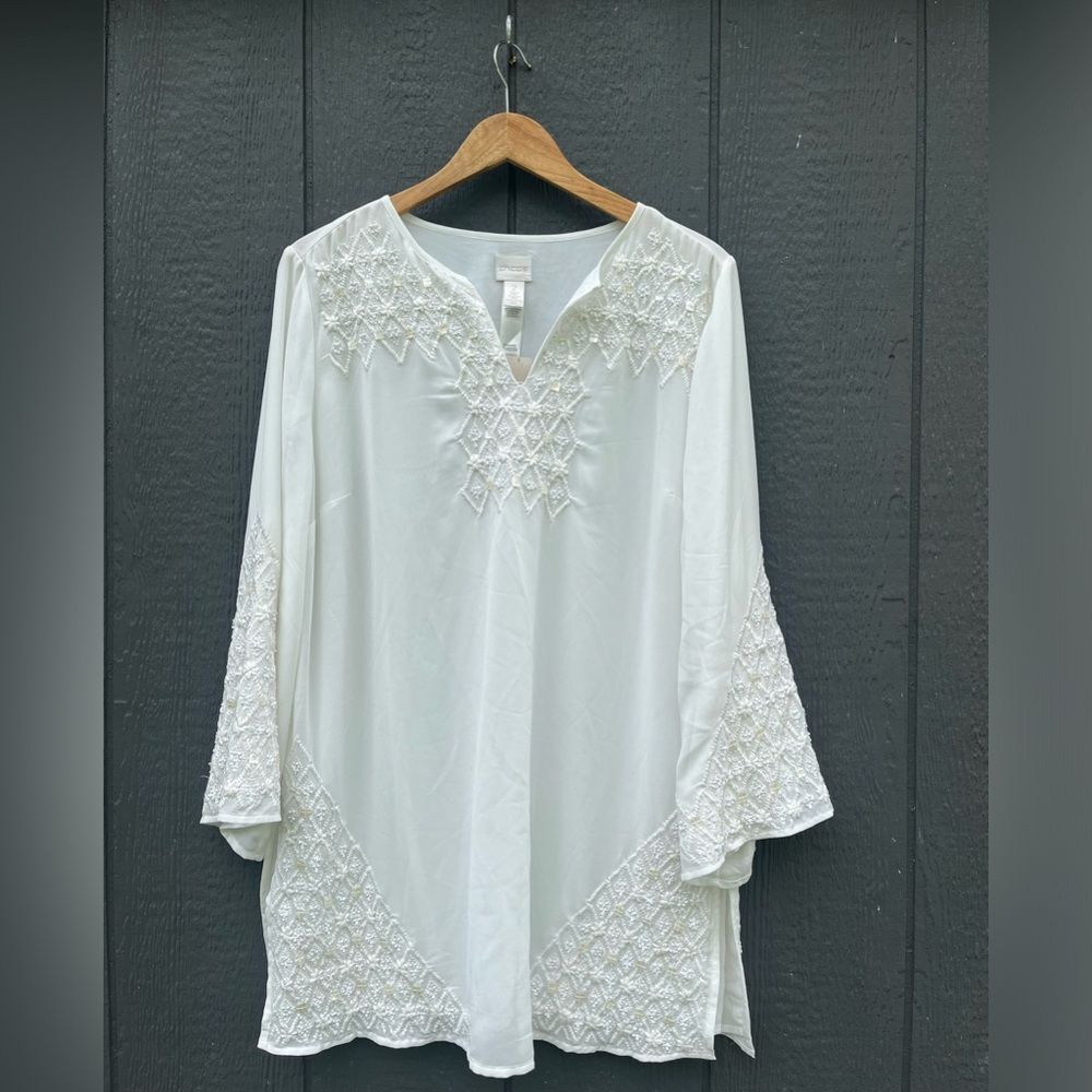 ✨ NWT Chico’s White Embroidered Tunic Top – Size 2 (L/XL)